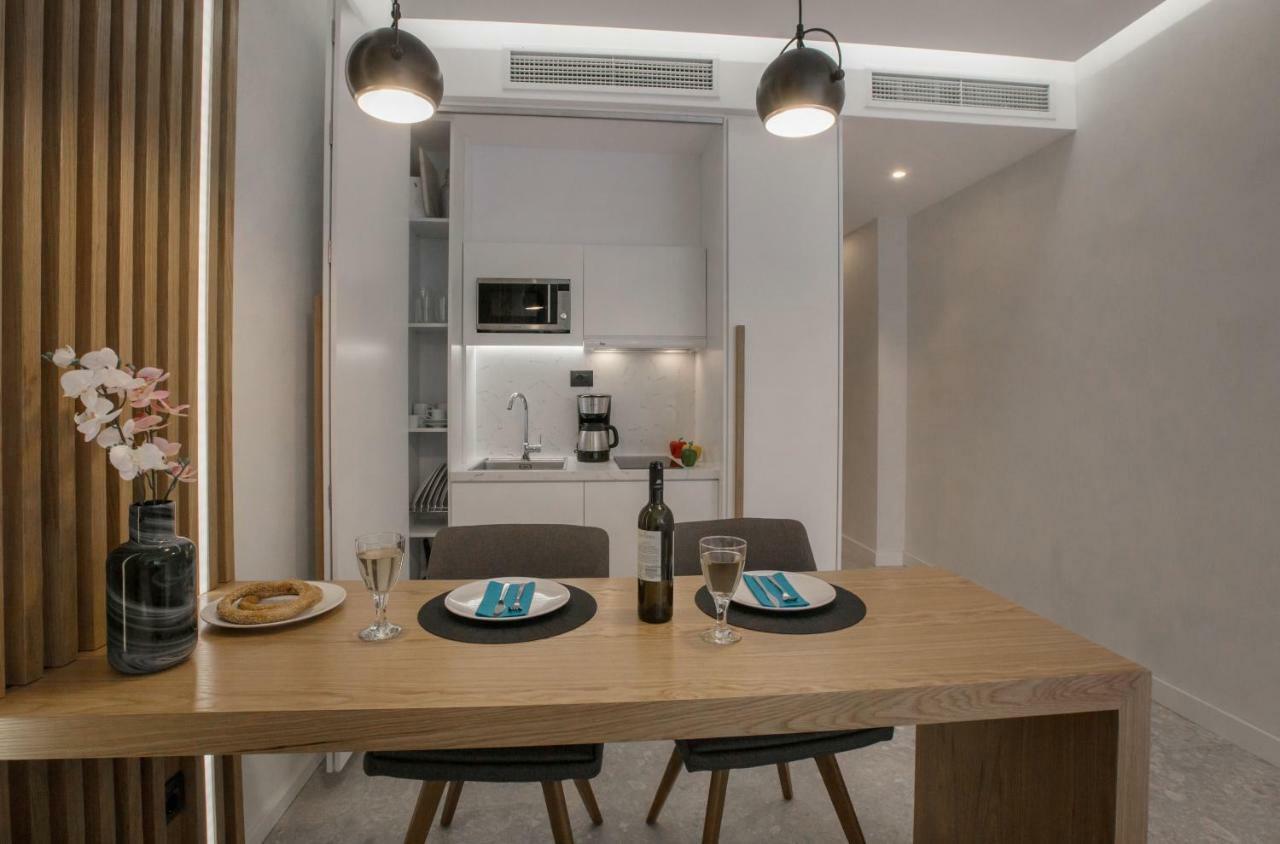 Nikis Suites Syntagma-Plaka By Ghh Atina Dış mekan fotoğraf